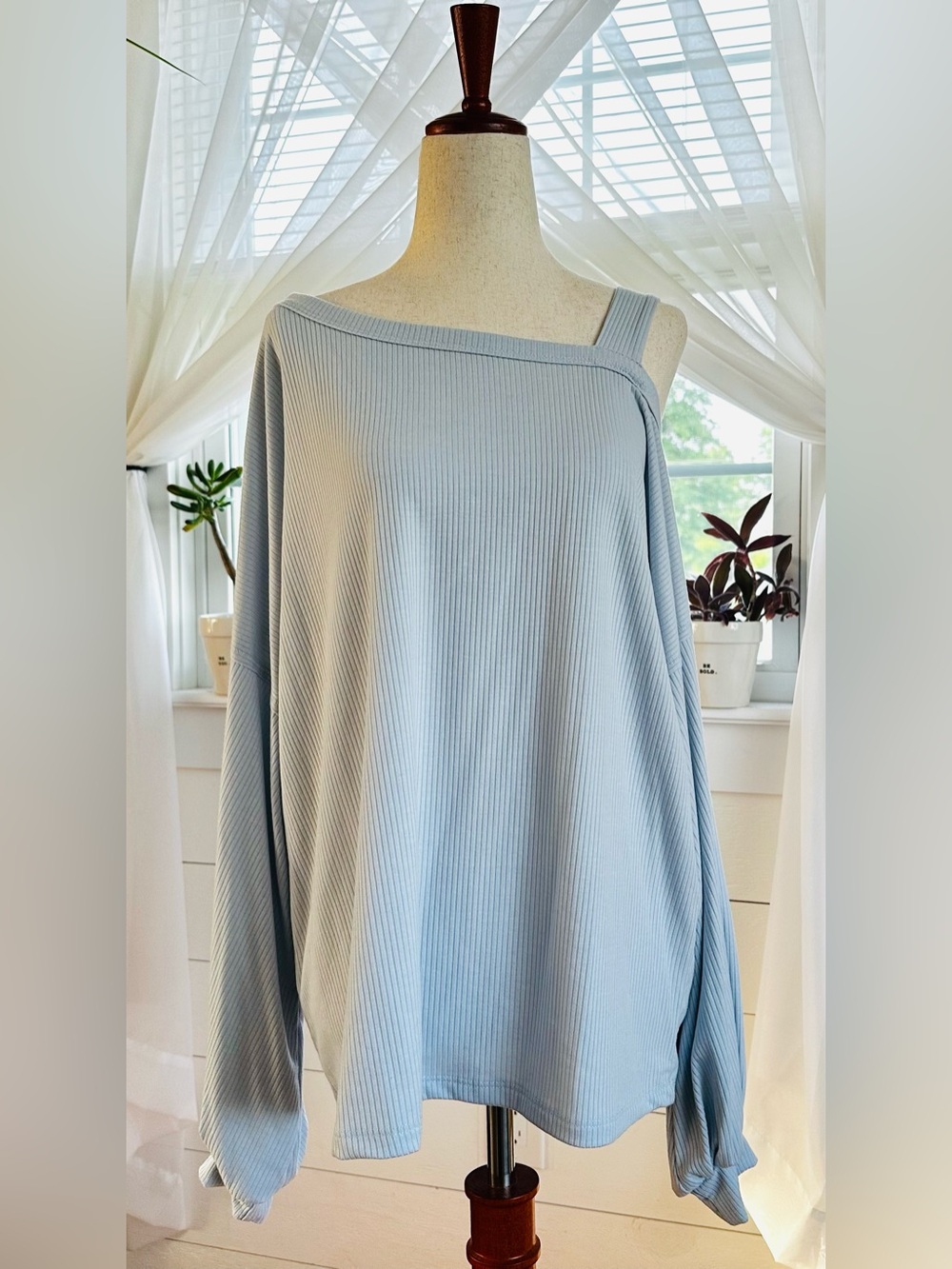 Entro Light Blue Ribbed Off-Shoulder Long Sleeve Top Oversized Size Small